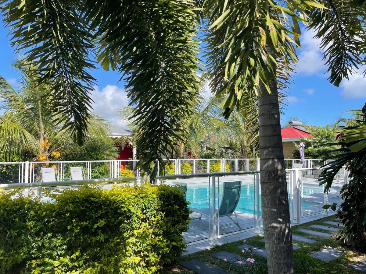 Hotel & Villa Le Cocotel Сен-Франсуа Екстер'єр фото