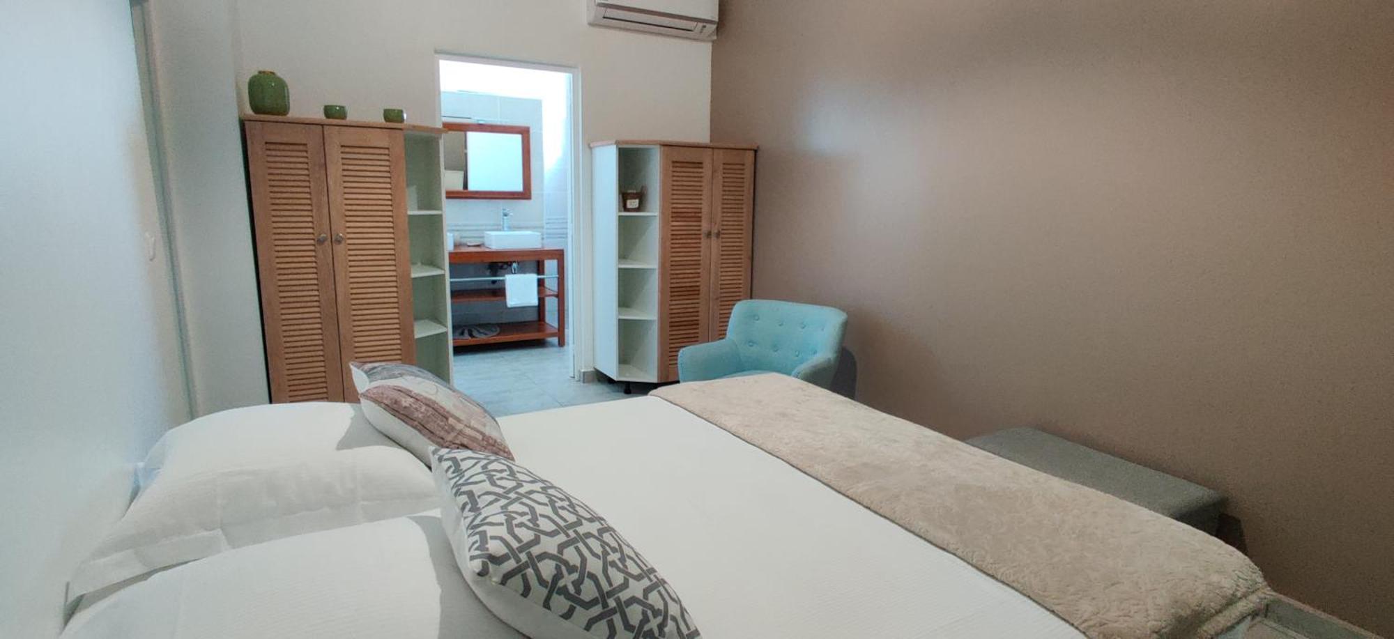 Hotel & Villa Le Cocotel Сен-Франсуа Номер фото
